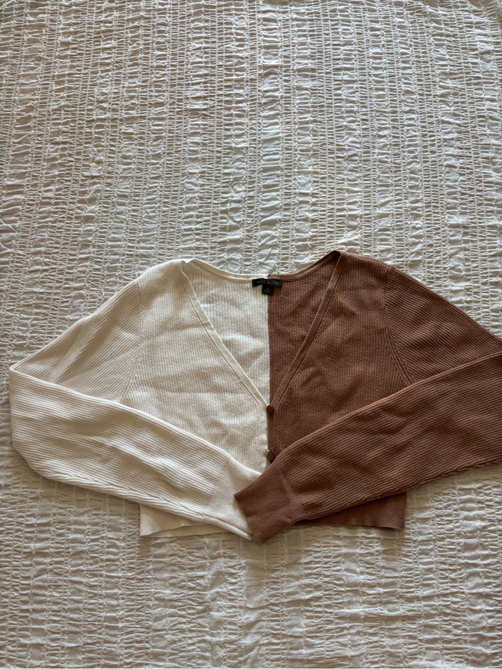wild fable Two-Tone V-Neck Cropped Cardigan - Cream & Brown